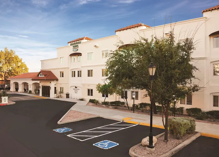 Homewood St. Philip's Plaza Hotel 3*