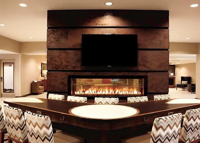 Homewood St. Philip's Plaza Hotel Tucson